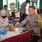 Cek Kesiapan Personel Yang Terlibat Operasi Mantap Brata, Wakapolda Banten Laksanakan Cek Kesehatan dan Tes Urin.
