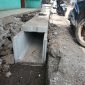 Proyek saluran air di Desa Dukuh, Kecamatan Cikupa, kabupaten Tangerang Banten dikerjakan tidak sesuai RAB. 