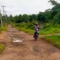 Pemukiman di Tigaraksa Terisolasi Akibat Rusaknya Jalan Penghubung Desa Tapos dan Desa Bantar Panjang