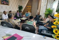 GN-PK Audiensi dengan para kepala desa di Kecamatan Kresek. 