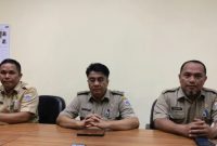 Foto permohonan maaf Saud M Manik Lurah Ancol, Kecamatan Pademagan (Tengah)