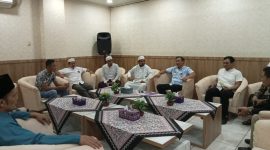 Pengurus FPI Kabupaten Tangerang Dialog dengan Pemkab Tangerang yang diwakili oleh Kabid Kominfo Ahmad Suryadi