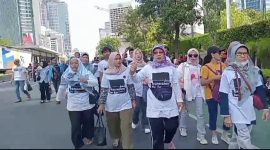 Foto suasana di luar gedung DPR MPR RI Saat pelantikan Prabowo